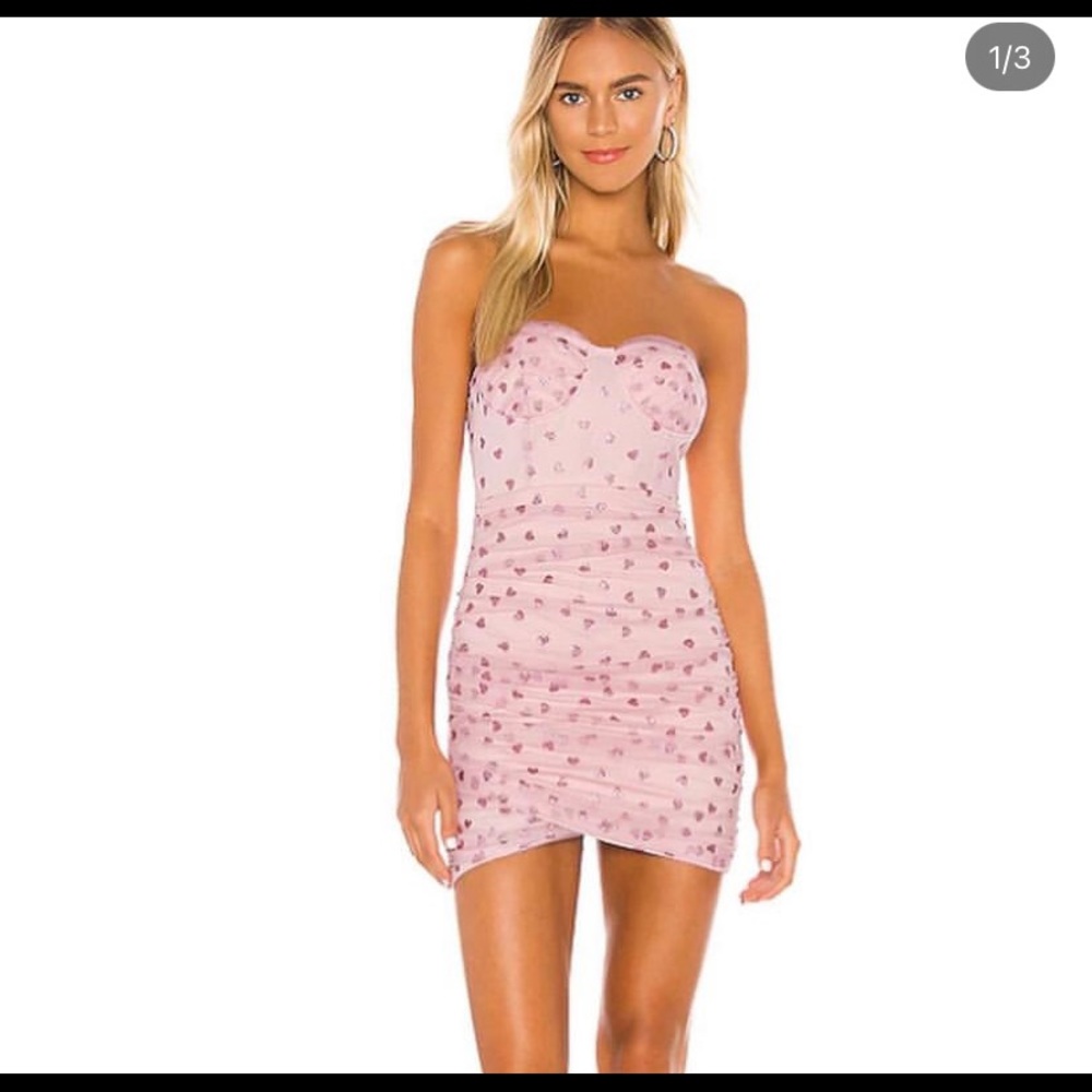 Superdown hearts dress from Revolve 💟 Small!
